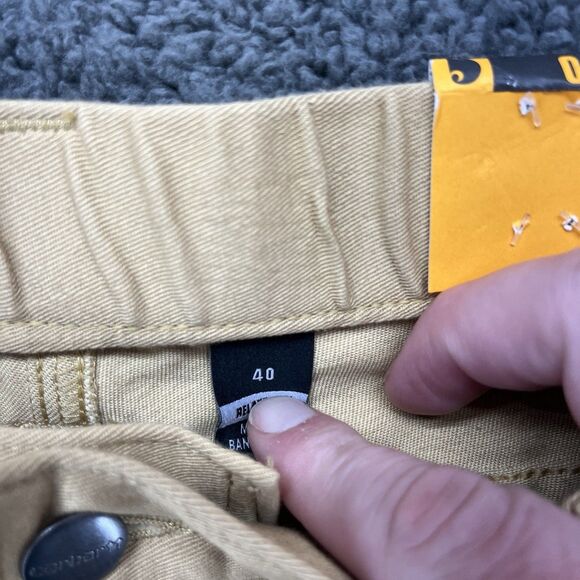 Carhartt Force Shorts Men's Size 40 Beige Lightweight Relaxed‎ Fit Inseam 9" - Picture 2 of 8